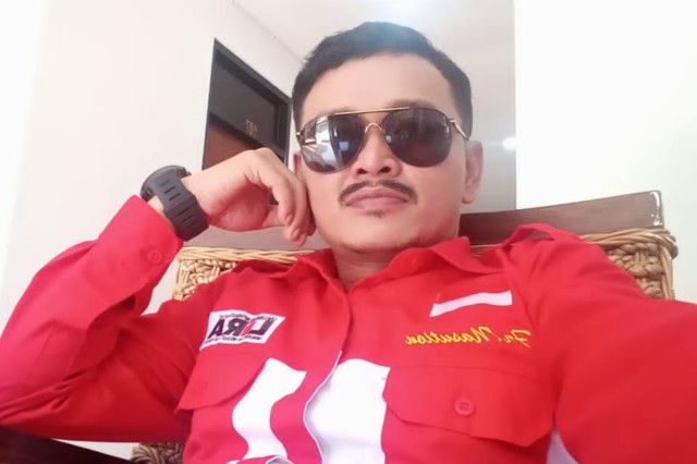 FR Nasution.