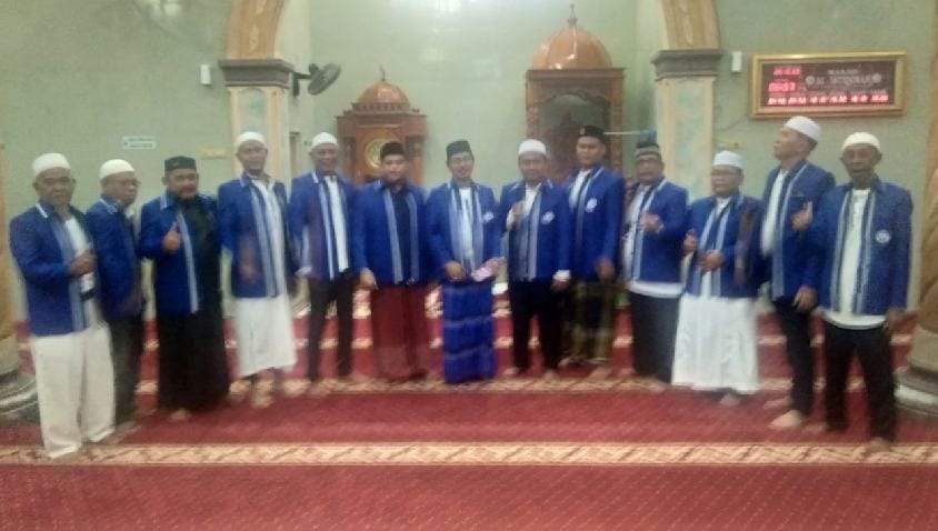IMG-20231029-WA0003 Pengurus bersama Dewan Pembina Forum Asatidz Medan Belawan, Subuh Ahad, 29 Oktober 2023.