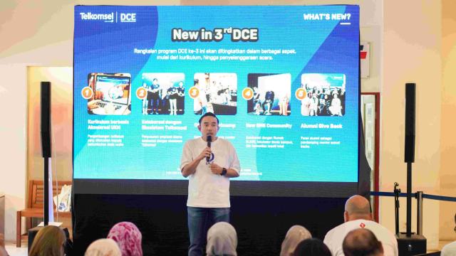 Selaras dengan Semangat Telkomsel untuk berkolaborasi, program DCE hadir dengan kurikulum yang dikembangkan khusus untuk akselerasi pertumbuhan skala usaha UKM.