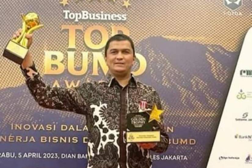 Dirut Perumda Tirtanadi, Kabir Bedi.