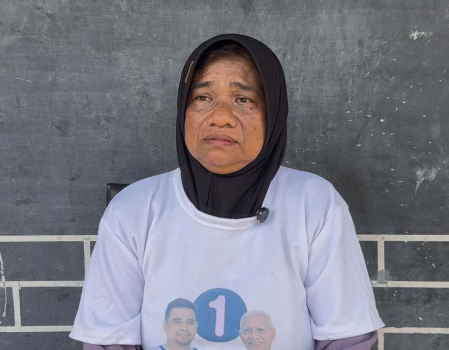 IMG-20241021-WA0015 Nursyamsiah, penderita batu empedu yang yang berobat gratis menggunakan KTP program Bobby Nasution.