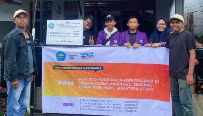 Tim Pengabdian Kepada Masyarakat (PKM) Politeknik Negeri Medan memberikan literasi tentang pemahaman ekosistem eco-food dari hasil pertanian kopi kelompok Tani Desa Nangbelawan, Kecamatan Simpang Empat, Kabupaten Karo.