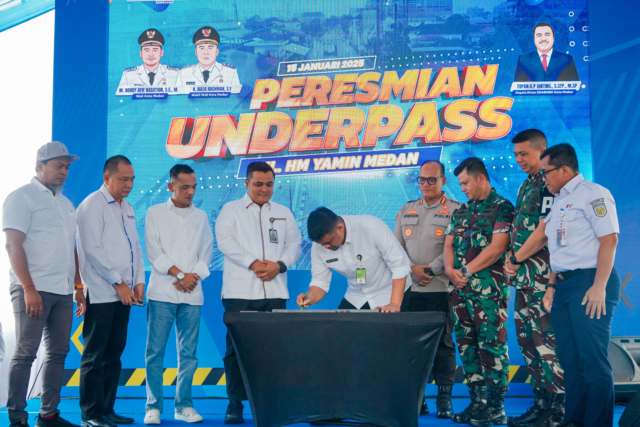 Wali Kota Medan Bobby Nasution meresmikan Underpass jalan HM Yamin, Medan Timur, Rabu (15/1/2025).