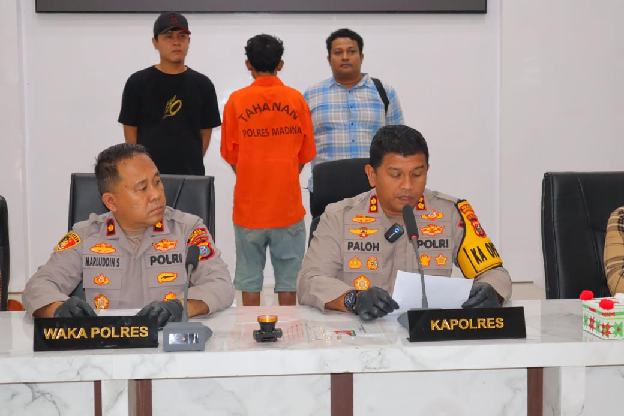 Polres Mandailing Natal amankan 2 orang pencuri.