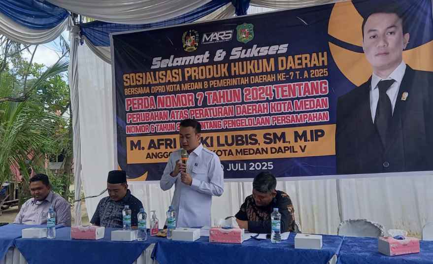 Anggota DPRD Kota Medan dari Fraksi Partai NasDem, Afri Rizki Lubis, saat sosialiasi perda.