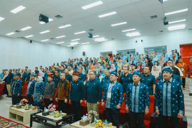 SEMINAR-The 2nd International Conference on Agirculture, Food and Enviromental Science (ICAFES) tahun 2025 yang terdiri dari 60 dekan Fakultas Pertanian seluruh Indonesia, dosen, peneliti dan mahasiswa pertanian di Universitas Riau, Pekanbaru, Sabtu hari ini (30/08/2025). Foto/medandaily.com/ist
