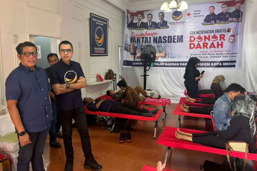 Direktur Utama Perumda Tirtanadi Ardian Surbakti jalin Memorandum of Understanding (MoU) nota kesepahaman (perjanjian kerjasama) dengan Kepala Kejaksaan Negeri (Kajari) Medan Fajar Syah Putra SH MH di Kantor Kejaksaan Negeri (Kejari) Medan Jln Adi Negoro No 5 Medan Kamis (23/10/2025).