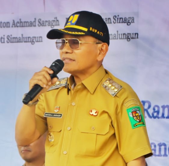 Bupati Simalungun Anton Achmad Saragih Bupati Simalungun Anton Achmad Saragih