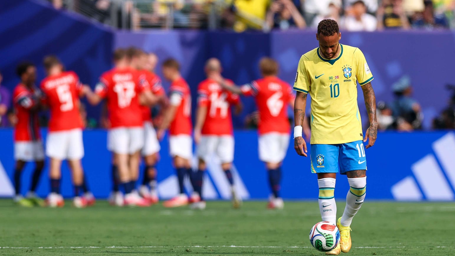 Dua gol Haaland bawa Norwegia lolos ke babak 16 besar usai singkirkan Brazil 2-1. (Foto : Google)
